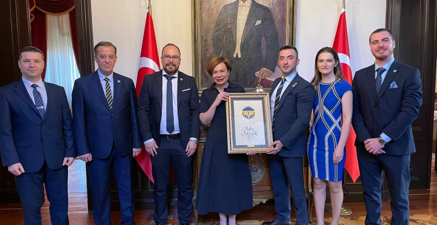 The President and Executives of the Association of Fenerbahçe Fans in Bulgaria paid a farewell visit to the Ambassador of the Republic of Turkey to Sofia, Aylin Sekizkök.