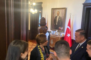 Bulgaristan Fenerbahçeliler Derneğimizden Türkiye Cumhuriyeti Sofya Büyükelçisi Aylin Sekizkök’e veda ziyareti