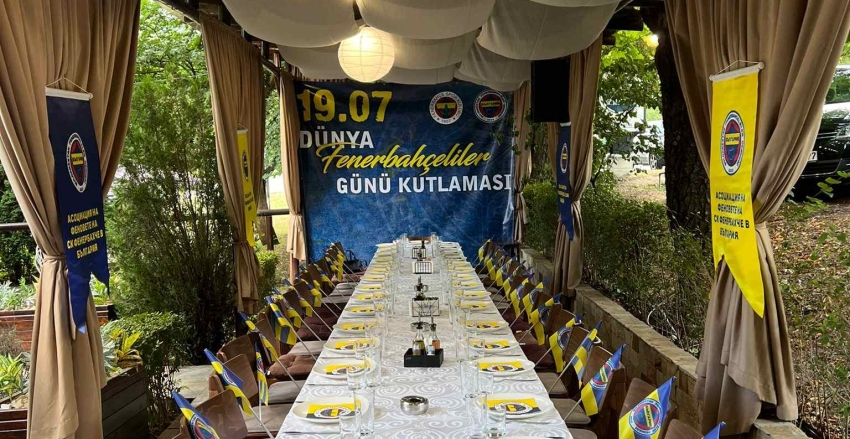 Bulgaristan Fenerbahce Taraftarları Derneği Bulgaristan Fenerbahceliler Derneği 19.07 Dünya Fenerbahceliler Günü'nü Coşkuyla Kutladı